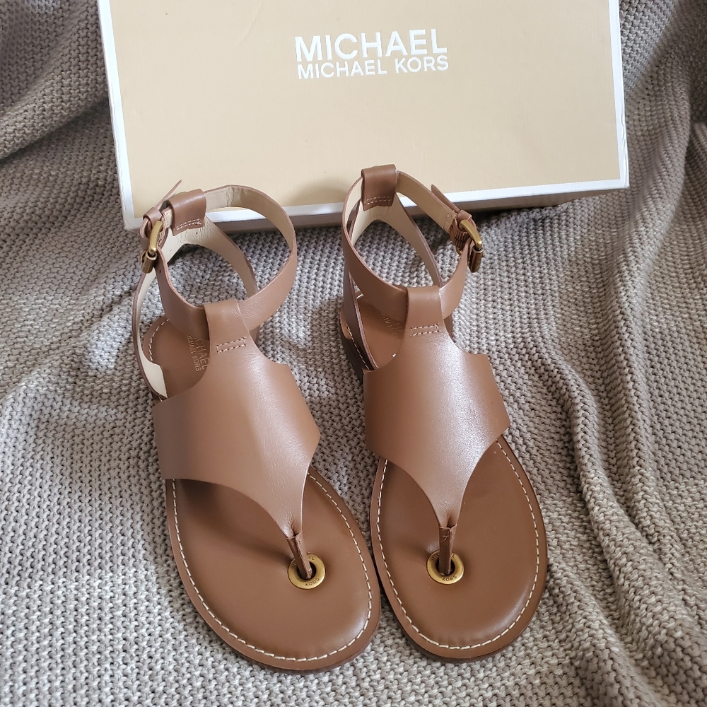 Michael Kors Sandal Size 6.5